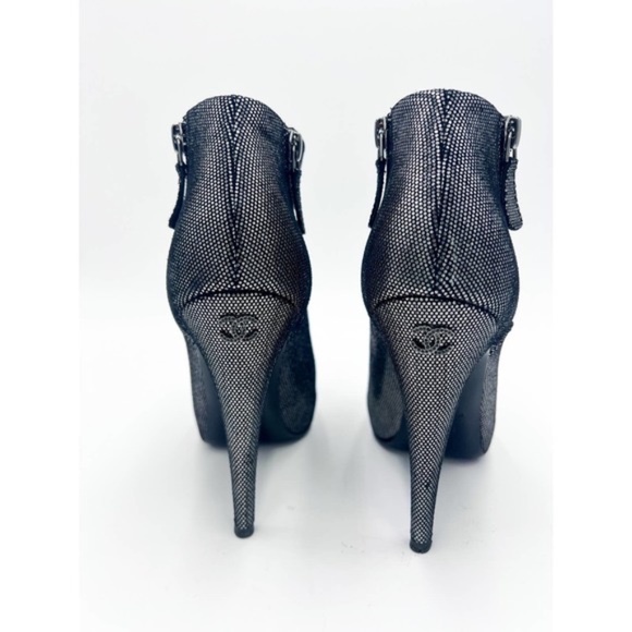 Chanel 2012 Interlocking CC Logo Boots Silver Metallic Size 37 - Picture 7 of 8